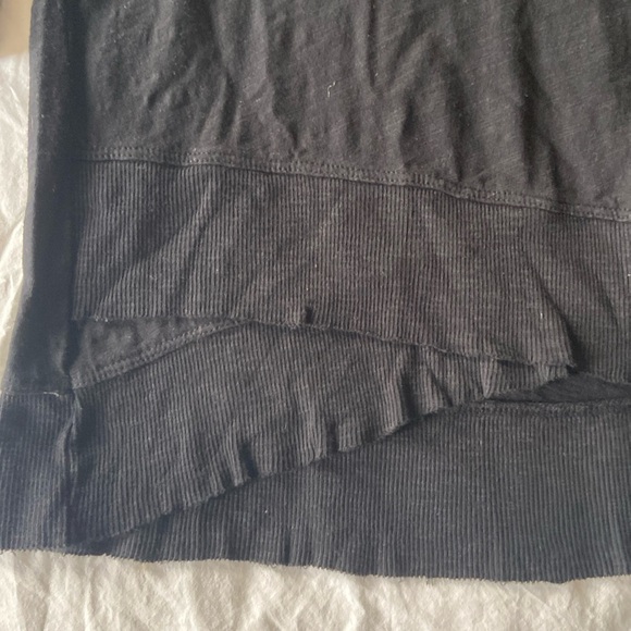 Wilt Shrunken 3/4 Sleeve Mock Layer Ribbed Hem Tee, black - Picture 5 of 9